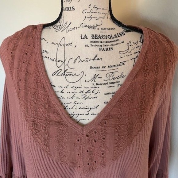 Free People Parisian Nights Top w Bell Sleeves - Picture 6 of 9
